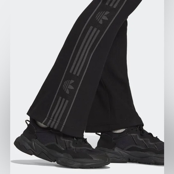 ☾ ADIDAS flare ribbed leggings - Picture 5 of 8